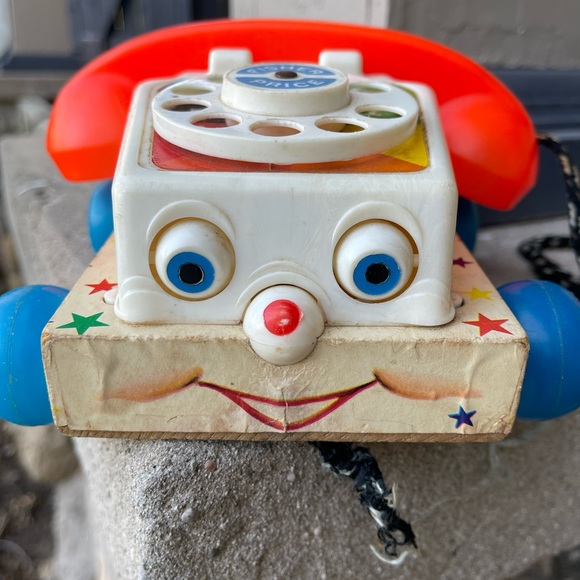 Vintage Fisher-Price telephone - Picture 3 of 9